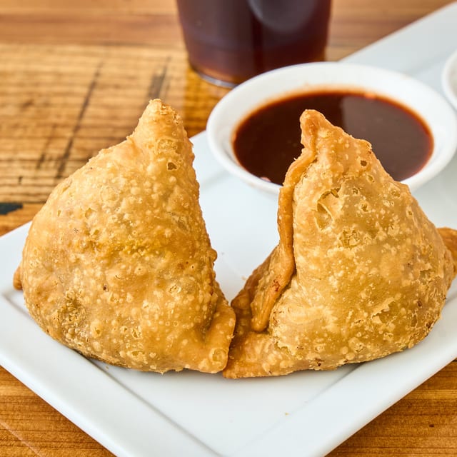 Veg Samosa.